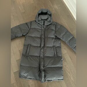 NWT men’s superpuff Aritzia